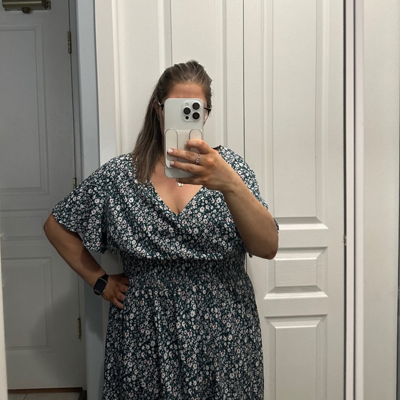 Shein Curve Stretch Waist Dress - Picture 1 of 3